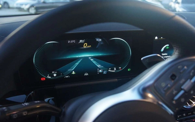 Mercedes-Benz GLA cena 179000 przebieg: 10290, rok produkcji 2020 z Dobrzyca małe 667